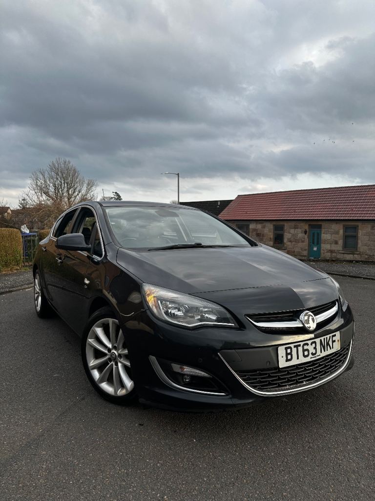 Vauxhall, ASTRA, Hatchback, 2013, Manual, 1598 (cc), 5 doors