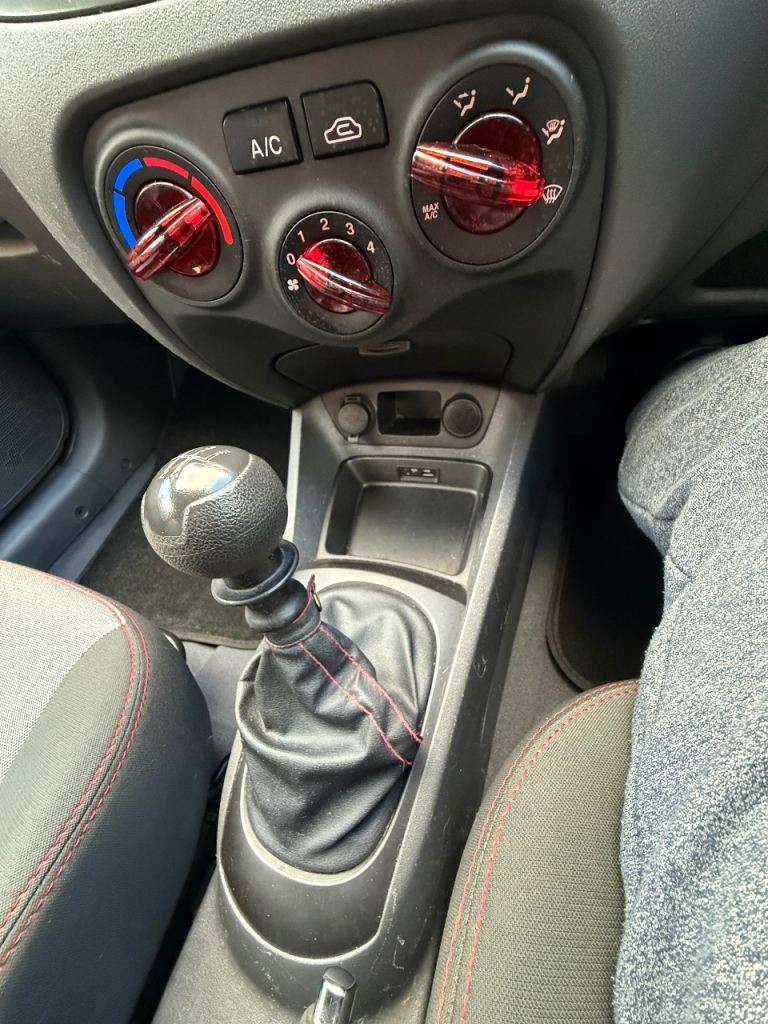 Kia, RIO, Hatchback, 2010, Manual, 1493 (cc), 5 doors