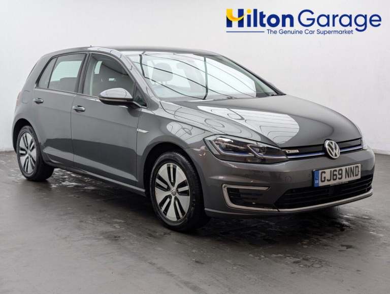 2019 Volkswagen Golf 35.8kWh e-Golf Hatchback 5dr Electric Auto (136 ps) PARKING SENSORS + COLOU ...