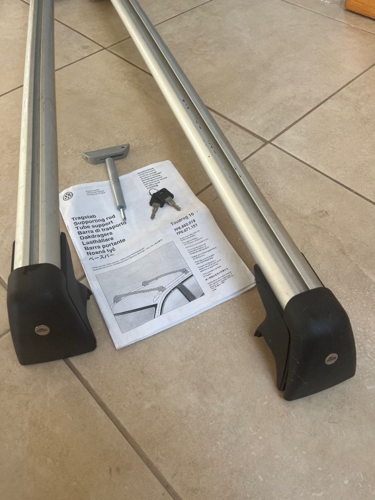 Roof bars VW for Touareg 2010 onwards with raised roof rails
