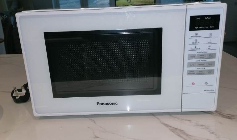 **SOLD**Microwave- Panasonic 