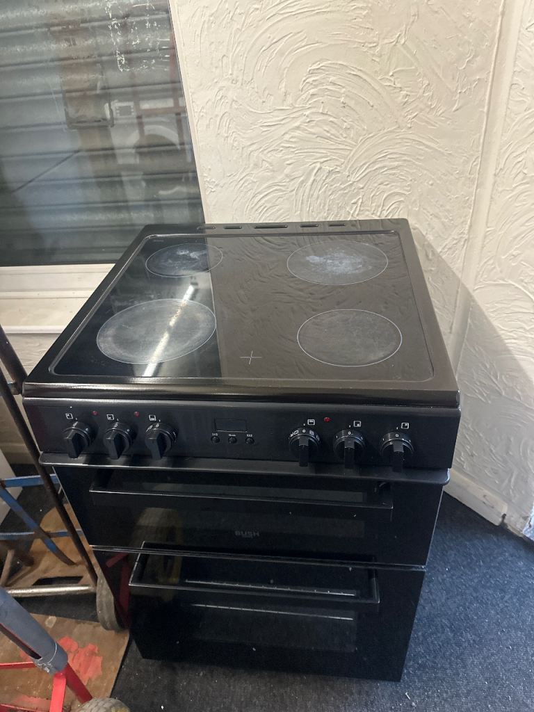 BUSH BLACK 600MM WIDE ELECTRIC COOKER 