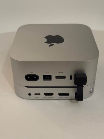 Apple M4 Mac Mini 16GB 256GB, £599.00 for Sale in Hounslow, London