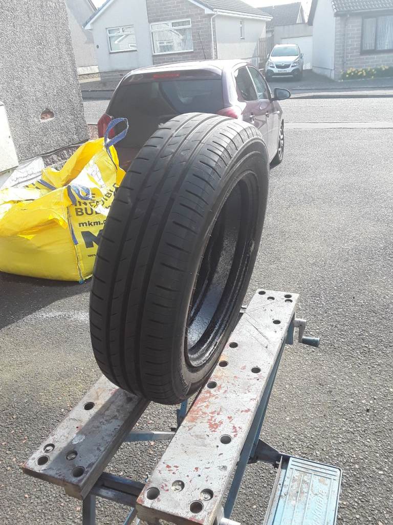 Peugeot 107 spare and tyre