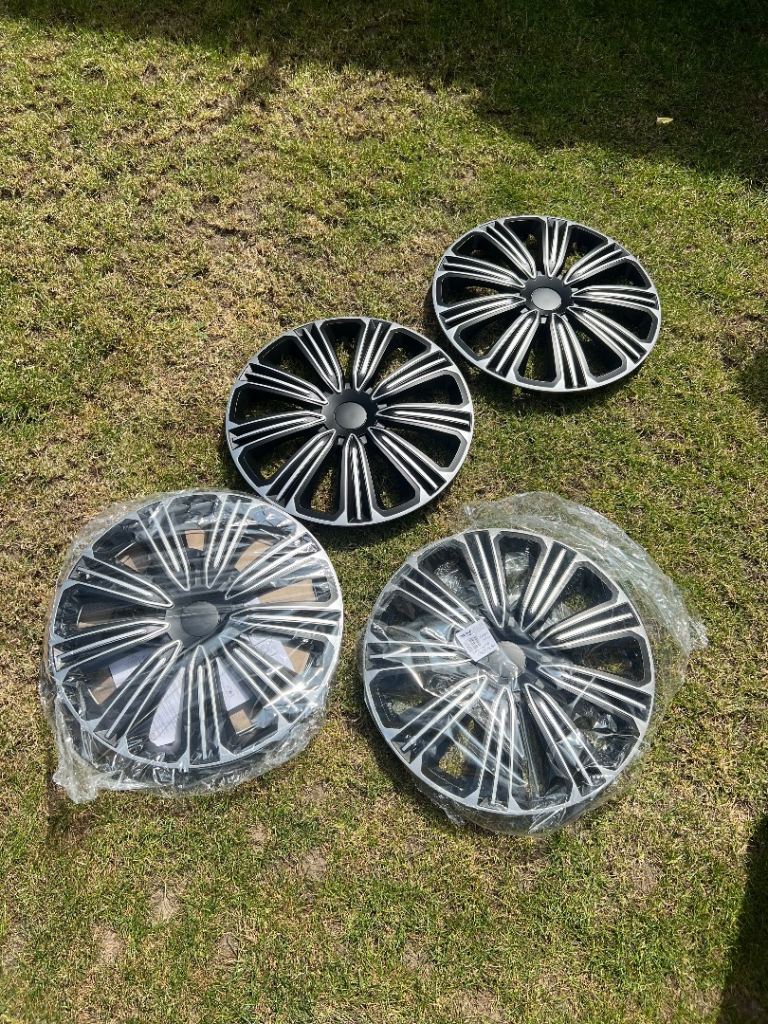 Wheel trims