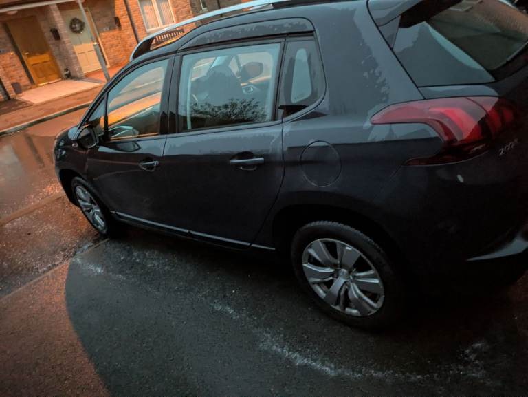 Peugeot, 2008, Hatchback, 2017, Manual, 1199 (cc), 5 doors