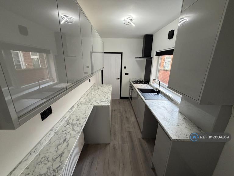 3 bedroom house in Kensington St, Leicester, LE4 (3 bed) (#2804269)