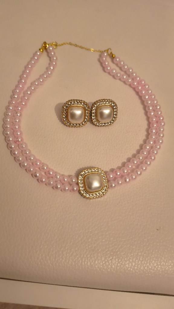 Stunning beaded necklace 