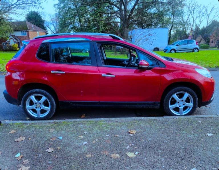 Peugeot 2008 Automatic £20Tax full years 1560 (cc), 5 doors