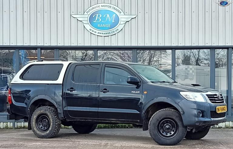 TOYOTA HILUX 2.5 D-4D HL2 Black Manual Diesel 2012