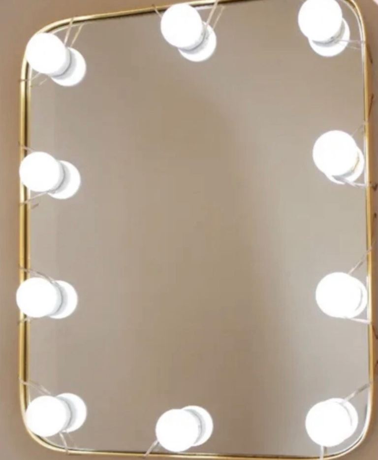 Brand new Hollywood Light bulb lights.