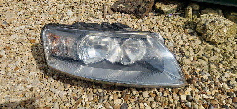Audi A6 MK3 06-09 Driver Side Right Front Headlight O/S/F 4F0941004 1LE008880-04