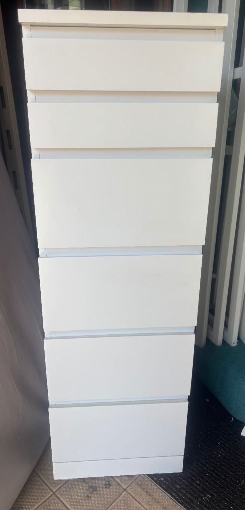 Ikea chest of drawers with mirror