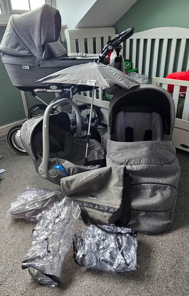 Babystyle prestige travel system with Classic Chassis in Misty Grey