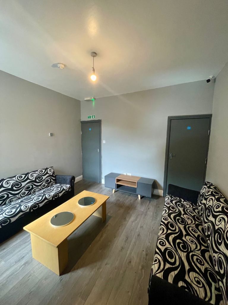 STUNNING HMO ROOMS AVAILABLE SUPPORTED ACCOMMODATION CALL NOW!!!