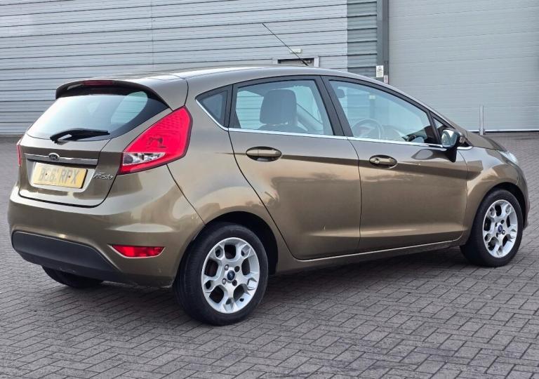 FORD FIESTA 1.2 PETROL MANUAL IN CLEAN CONDITION. LONG MOT. SERVICE HISTORY
