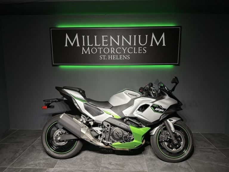 KAWASAKI NINJA 7 HYBRID CX500ARFNN