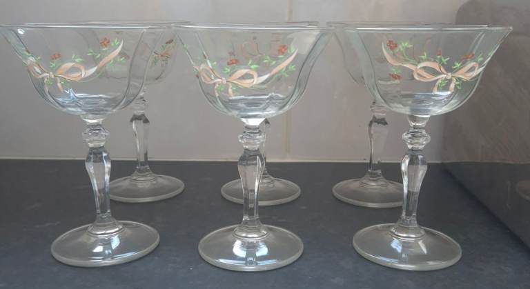 Vintage Johnson Brothers Eternal Beau Coupe Glasses: Pink Bow Floral Design, Set of 6