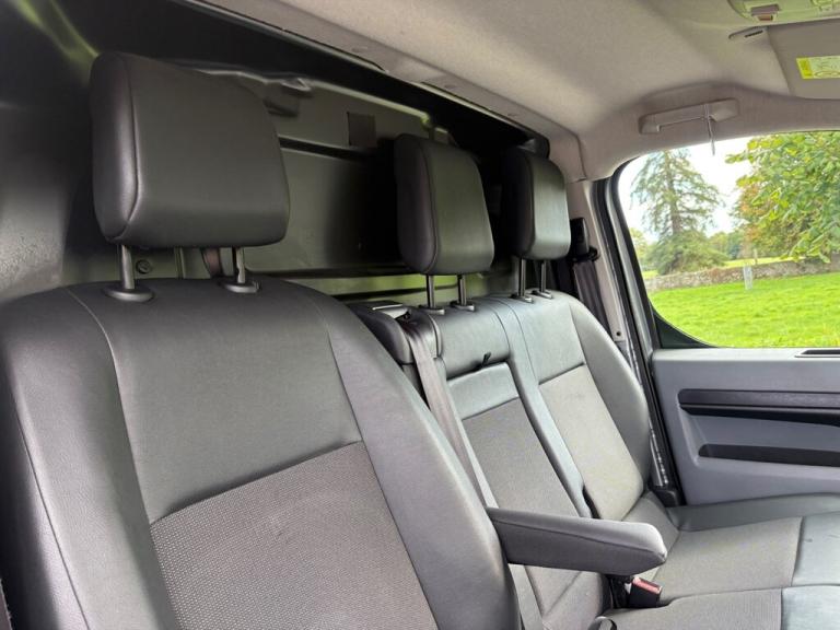 2020 Vauxhall Vivaro L1H1 2900 SPORTIVE S/S Panel Van Diesel Manual