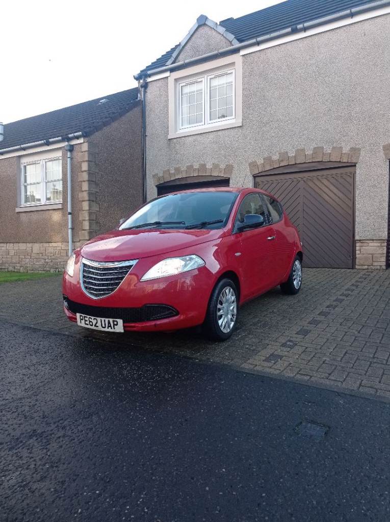 2013 Chrysler Ypsilon 