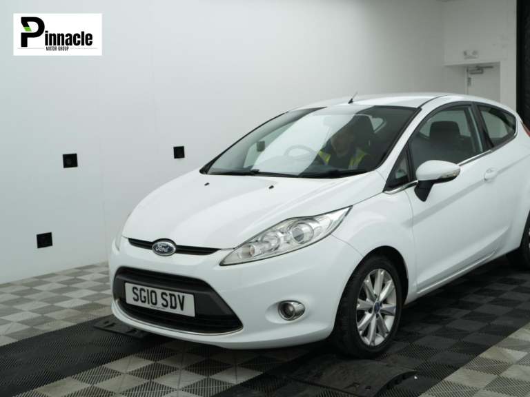 2010 Ford Fiesta 1.25 Zetec Hatchback 3dr Petrol Manual (133 g/km, 81 bhp) Hatchback Petrol Manual