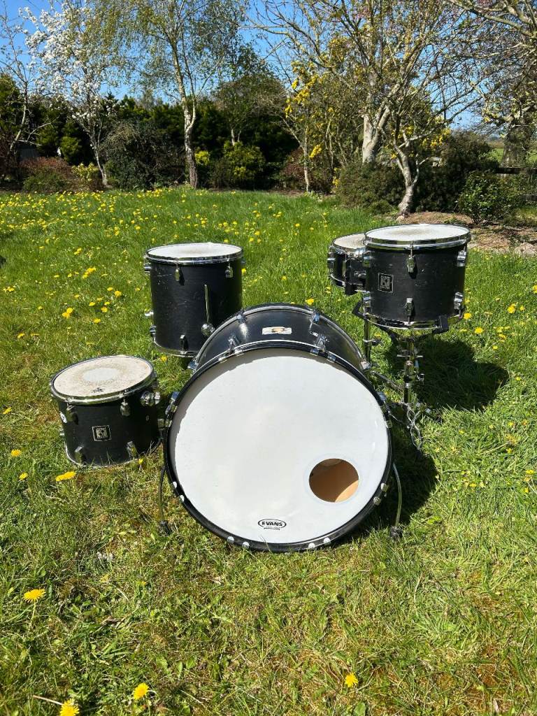 Drum kit - Sonor Force 2001 - shells only - used, good condition, great rock kit