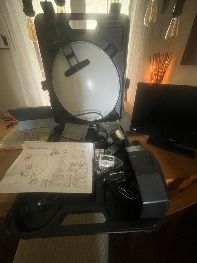 Ross Portable Satellite and Receiver