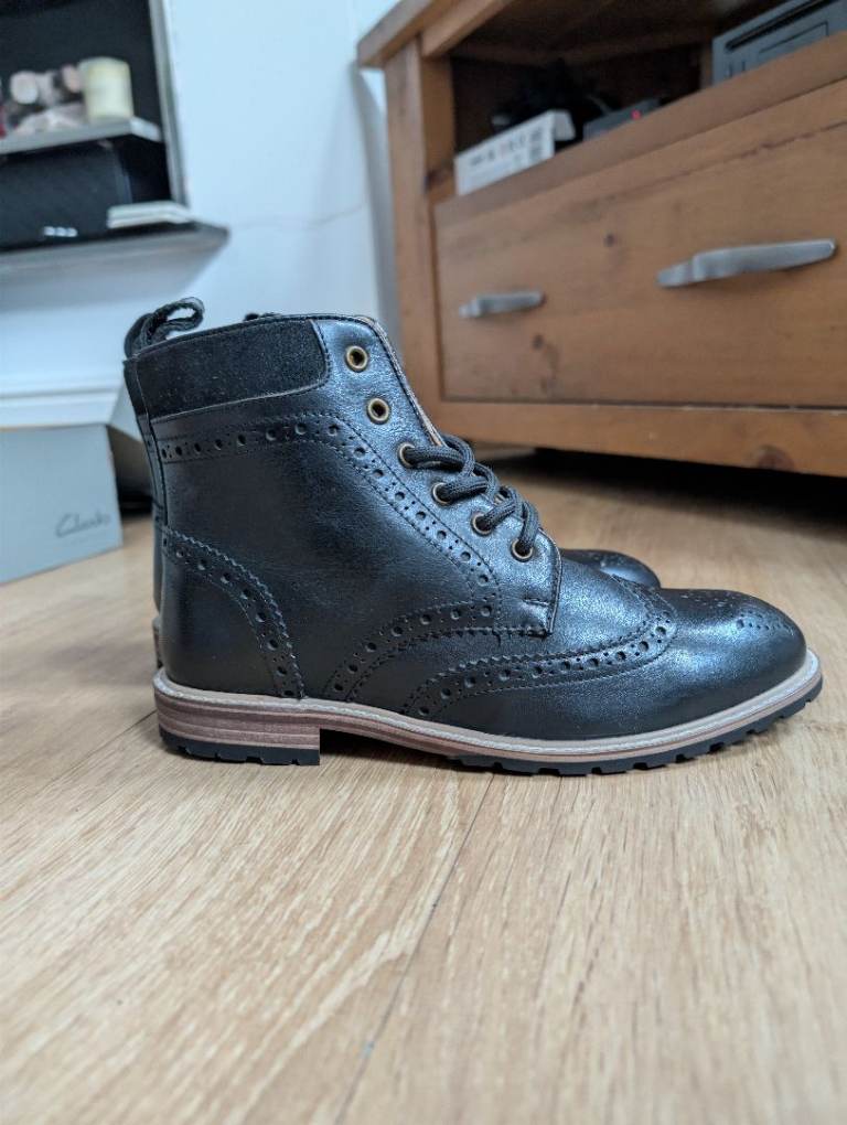 LANX black leather boot