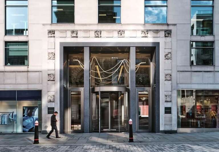 Furnished offices to rent in *Bank*. Office Spaces for 3 to 100 desks