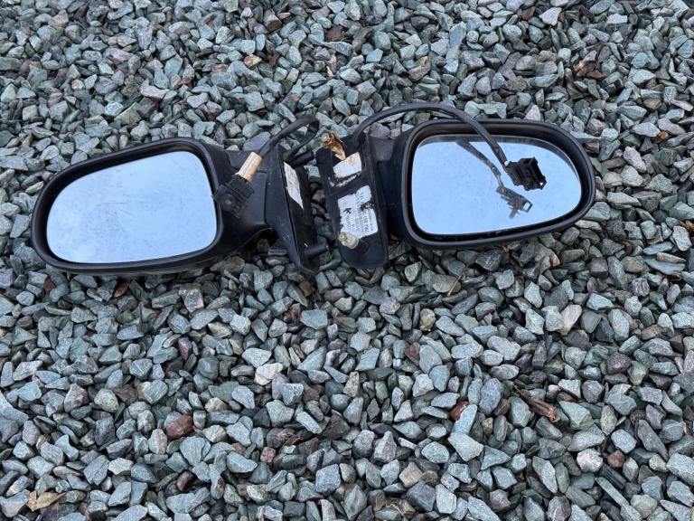 FORD GALAXY VW SHARON SEAT ALHAMBRA LEFT AND RIGHT ELECTRIC SIDE MIRROR £50