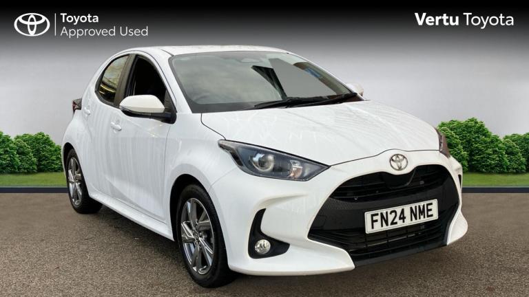 2024 Toyota Yaris 1.5 Hybrid Icon 5dr CVT Hybrid Hatchback Hatchback Hybrid Automatic