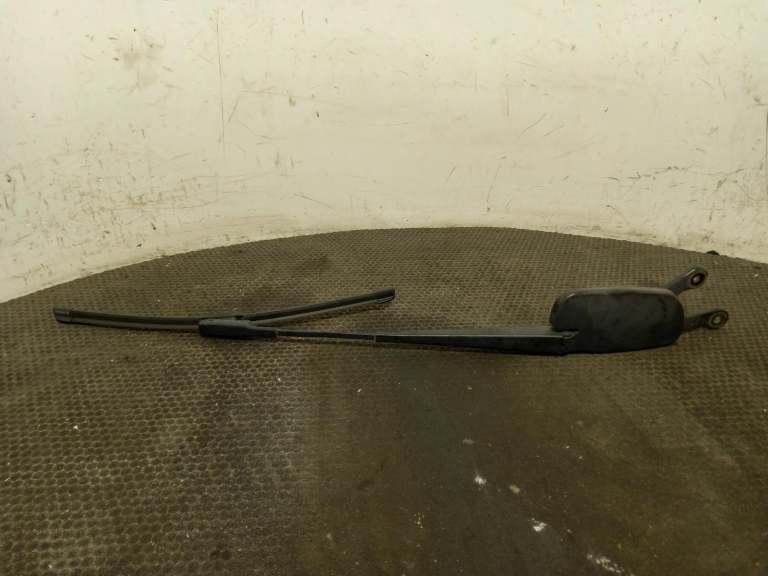 Mercedes A Class Wiper Arm 2012-2018 5 Door Hatchback