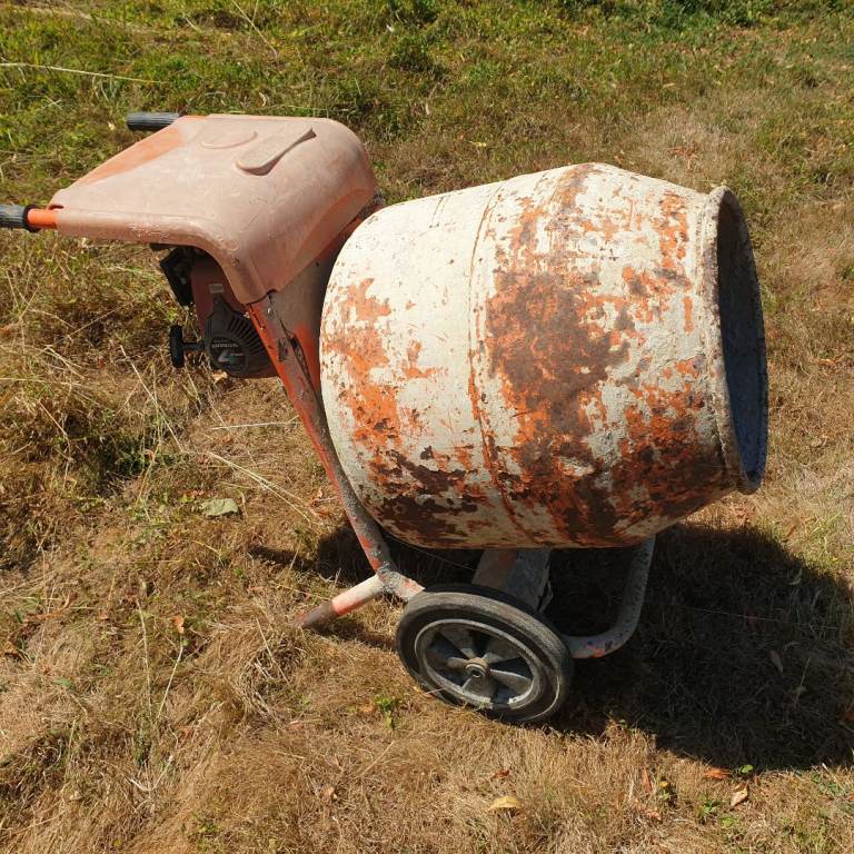 Belle petrol mixer  concrete mixer cement mixer with stand  honda petrol 