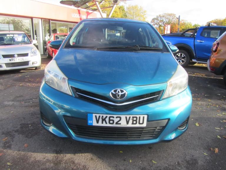 TOYOTA YARIS 1.3 Dual VVT-i TR 2012