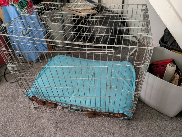 Very large dog cage, folds down