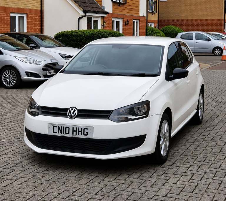 Volkswagen, POLO, Hatchback, 2010, Semi-Auto, 1390 (cc), 5 doors