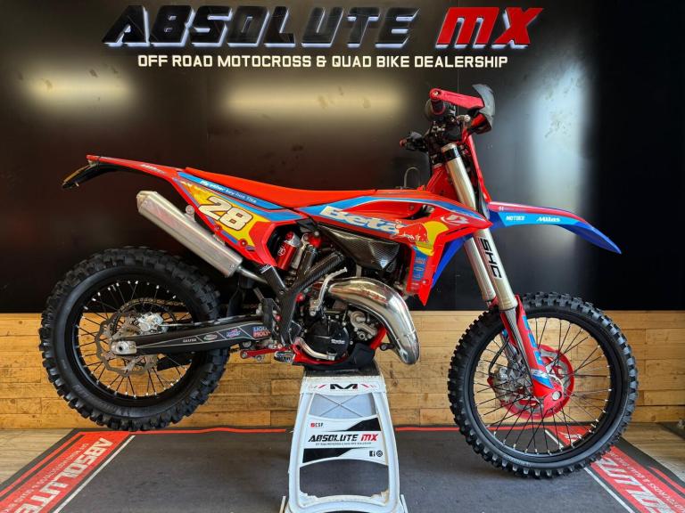 2026 BETA 125 RR XPRO ROAD LEGAL 33HRS