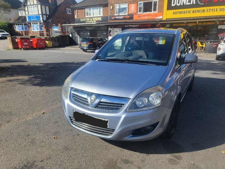 Zafira 1.8 drives good £300 no offers
