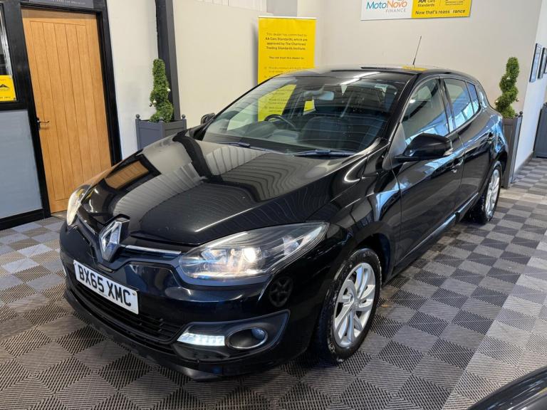 2015 Renault Megane 1.5 dCi Dynamique Nav Euro 6 (s/s) 5dr HATCHBACK Diesel Manual