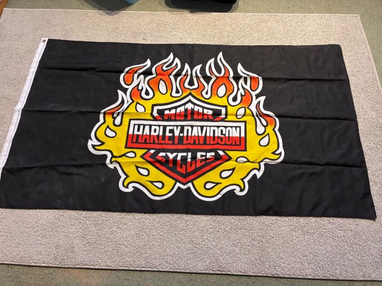 Harley-Davidson Bar & Shield Flamed Flag