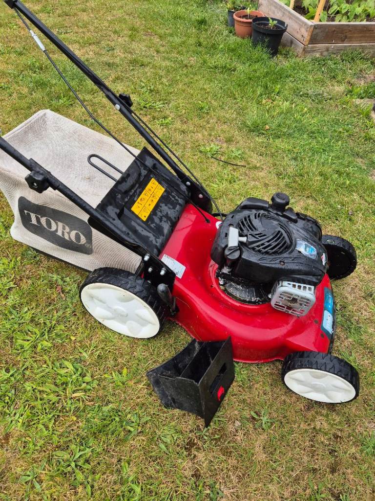 Toro 46cm Briggs 500 lawnmower 