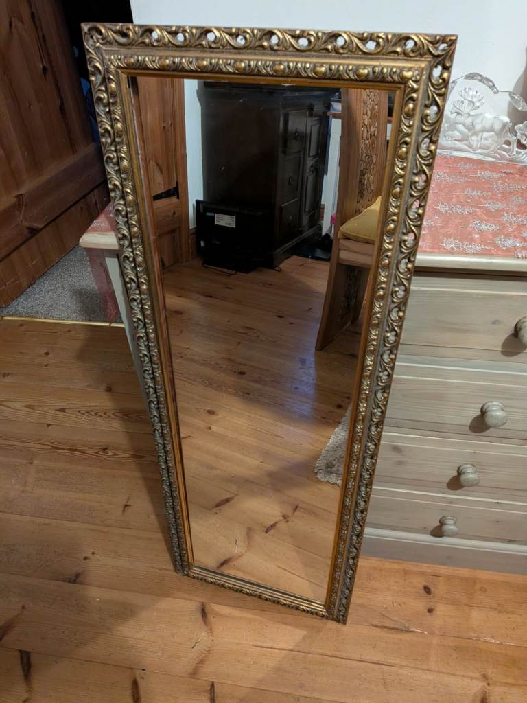  Vintage Decorative Mirror