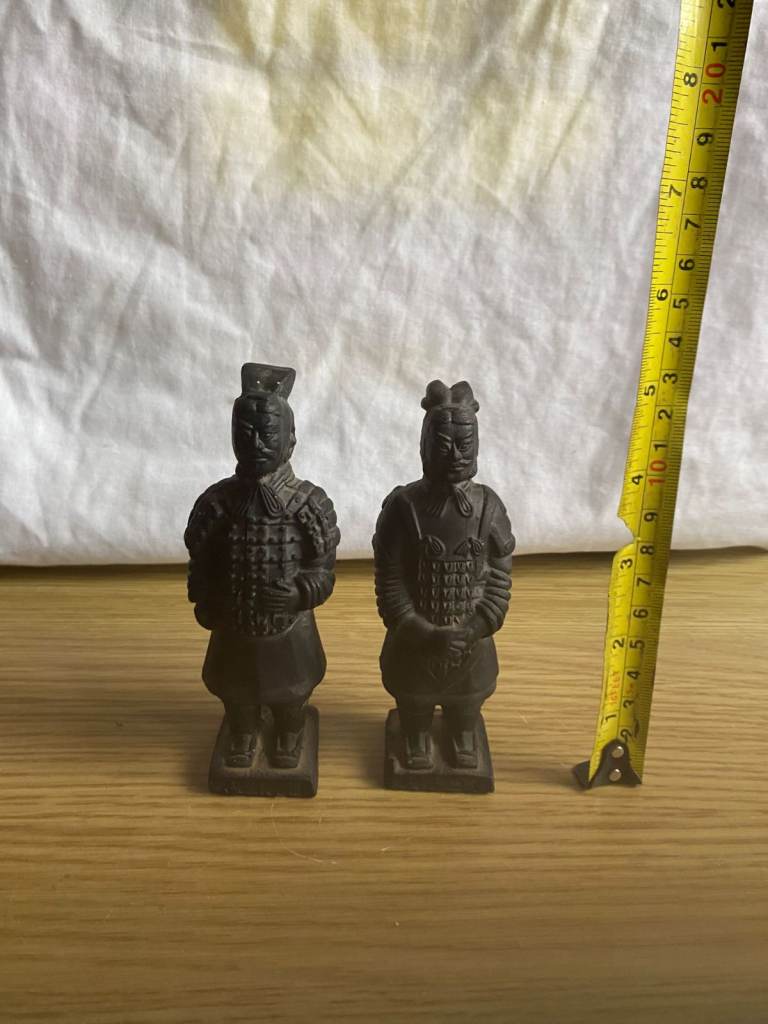 Terracotta Warriors Figurines – Set of 3, Dark Colour