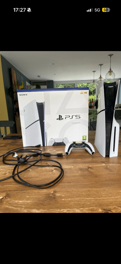 PlayStation 5 slim disc edition 1TB