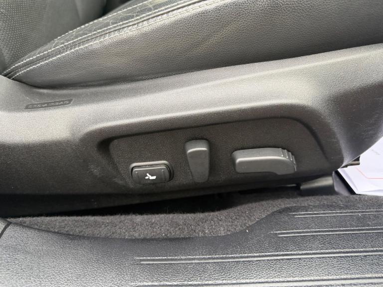  Subaru Outback 2.5i SE Premium Lineartronic 4WD Euro 6 (s/s) 5dr Petrol Automatic