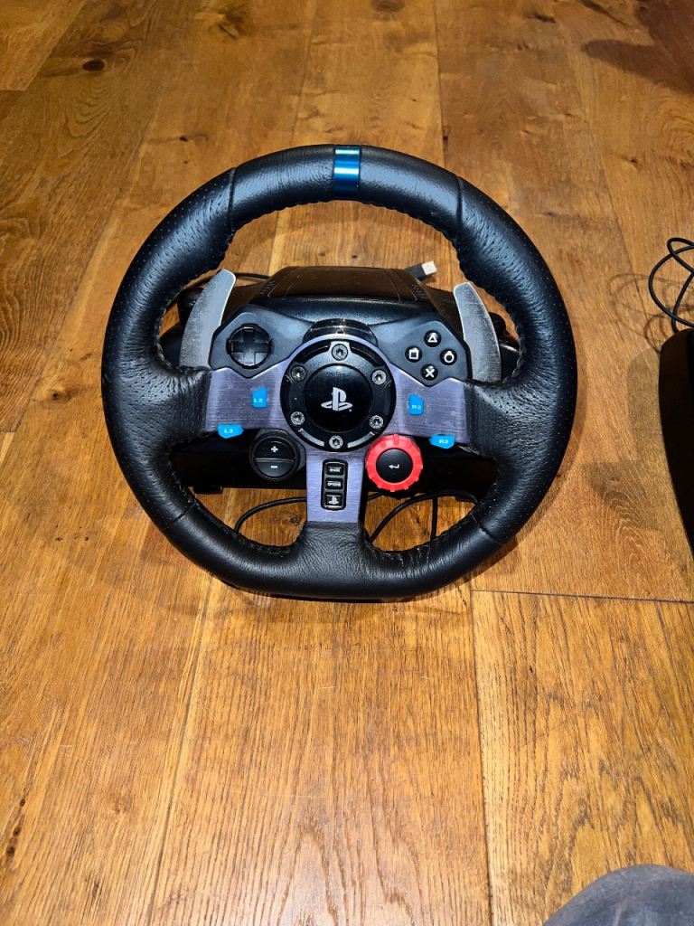 Logitech g19 steering wheel + pedals