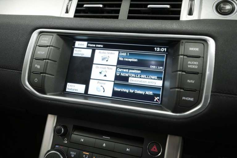 2014 Land Rover Range Rover Evoque 2.2 SD4 Pure 5dr [Tech Pack] ESTATE DIESEL Manual