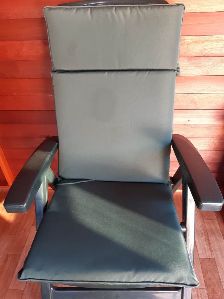 Garden chair cushions x 2