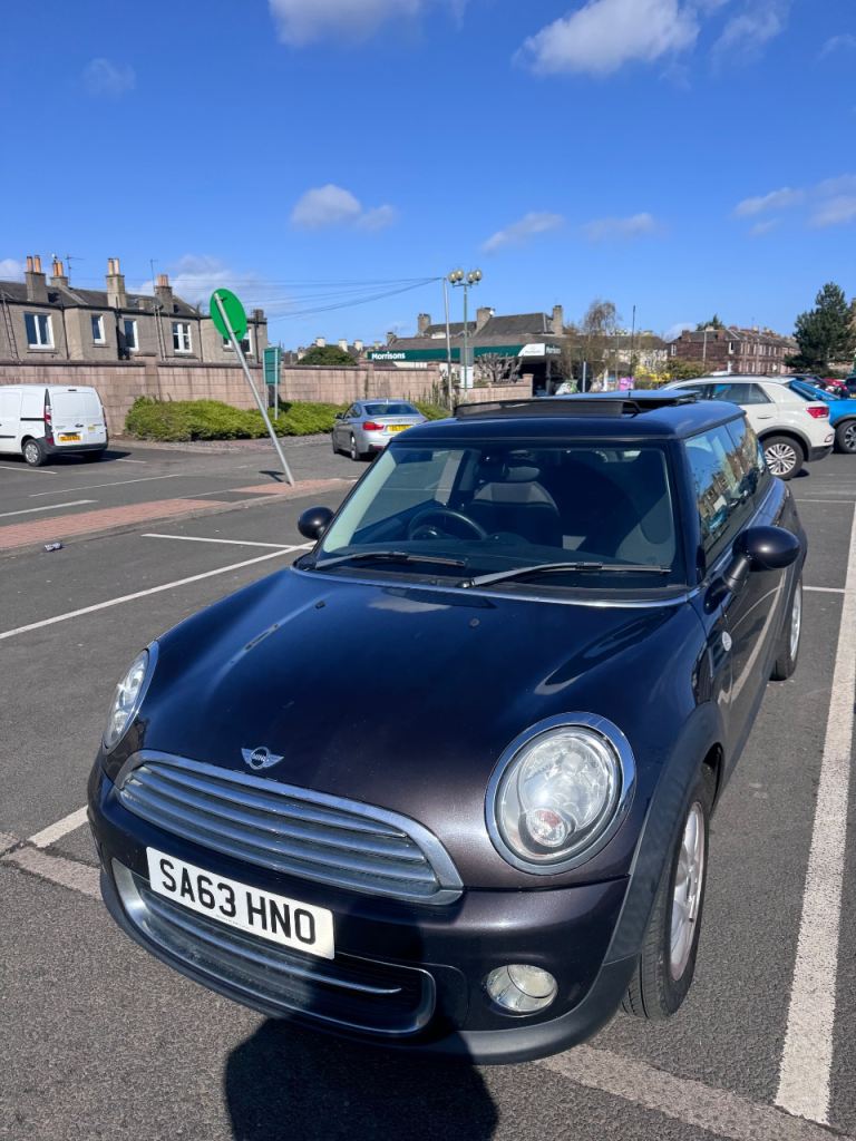 Mini hatch chili pack sunroof