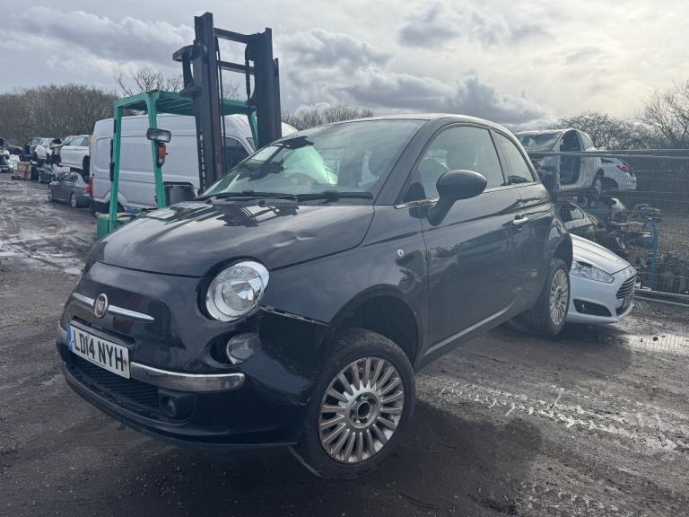 Fiat 500 1.2 2014 black BREAKING FOR PARTS 